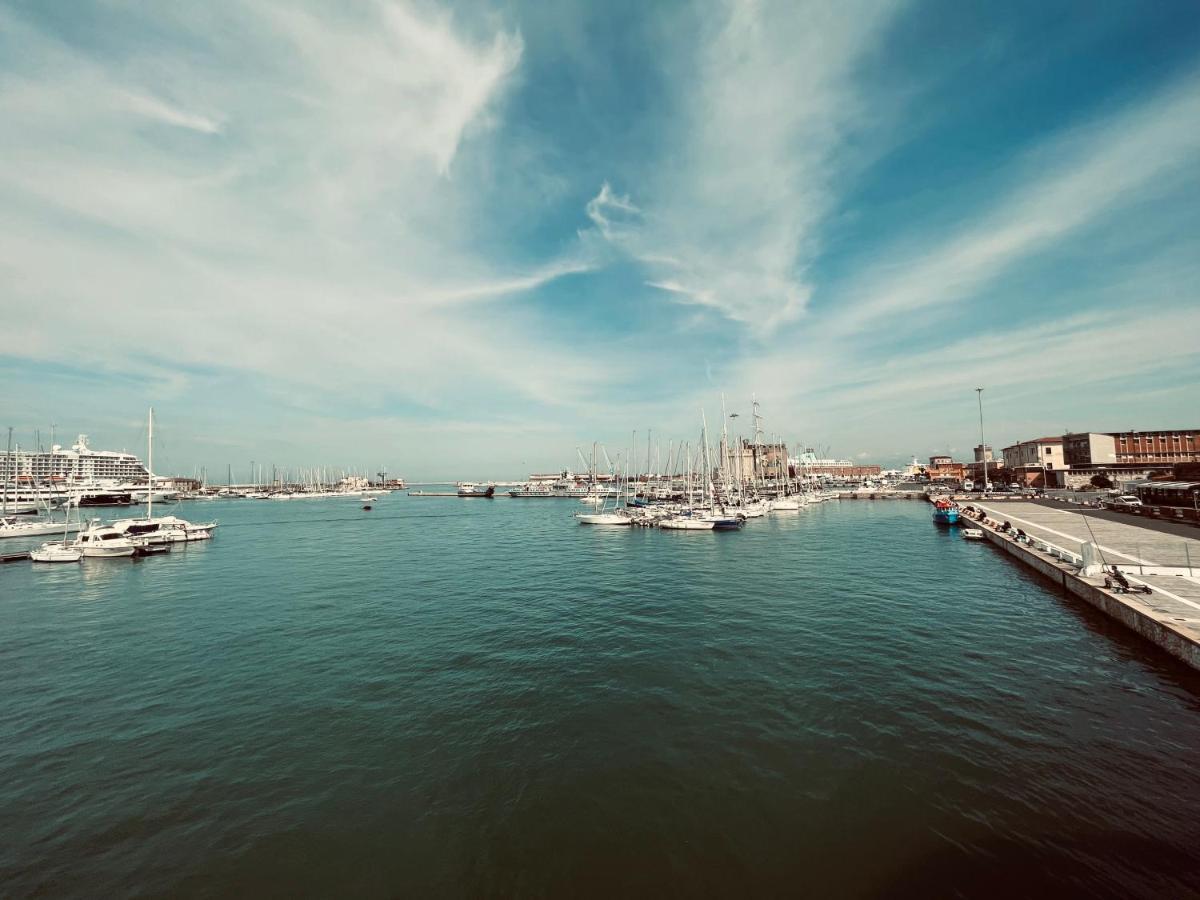 Kasia Porta Sul Mare Di Livorno Free Parking Dış mekan fotoğraf