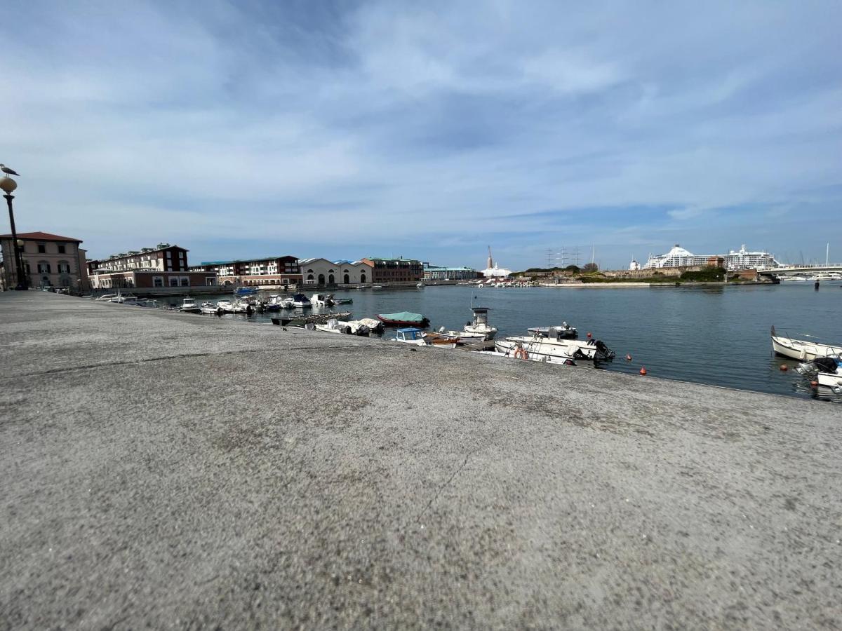Kasia Porta Sul Mare Di Livorno Free Parking Dış mekan fotoğraf