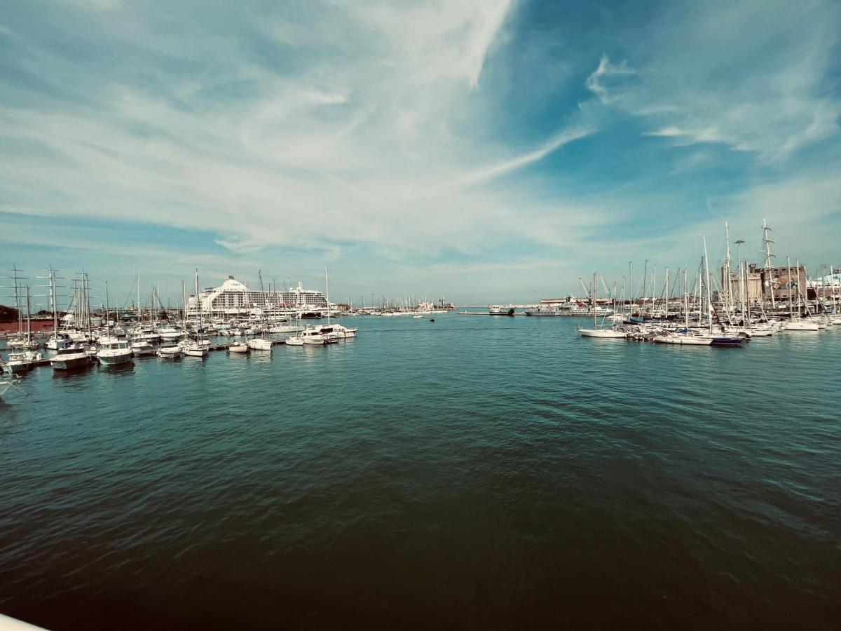 Kasia Porta Sul Mare Di Livorno Free Parking Dış mekan fotoğraf