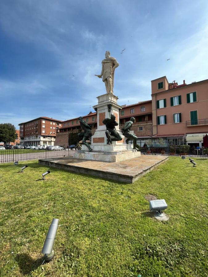 Kasia Porta Sul Mare Di Livorno Free Parking Dış mekan fotoğraf